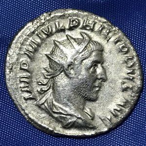 Authentic Philip I The Arab 244-249 AD Silver Antoninianus Ancient Roman Coin